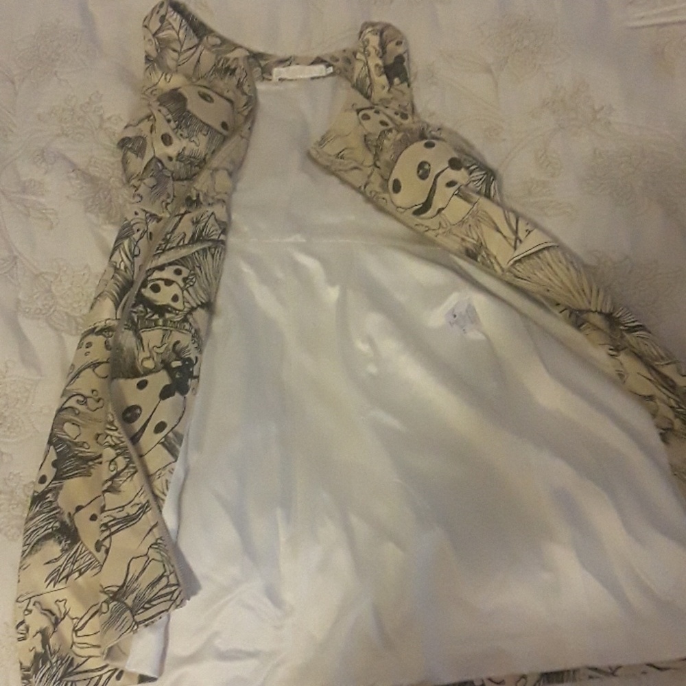 Dress - Picture 6 of 6